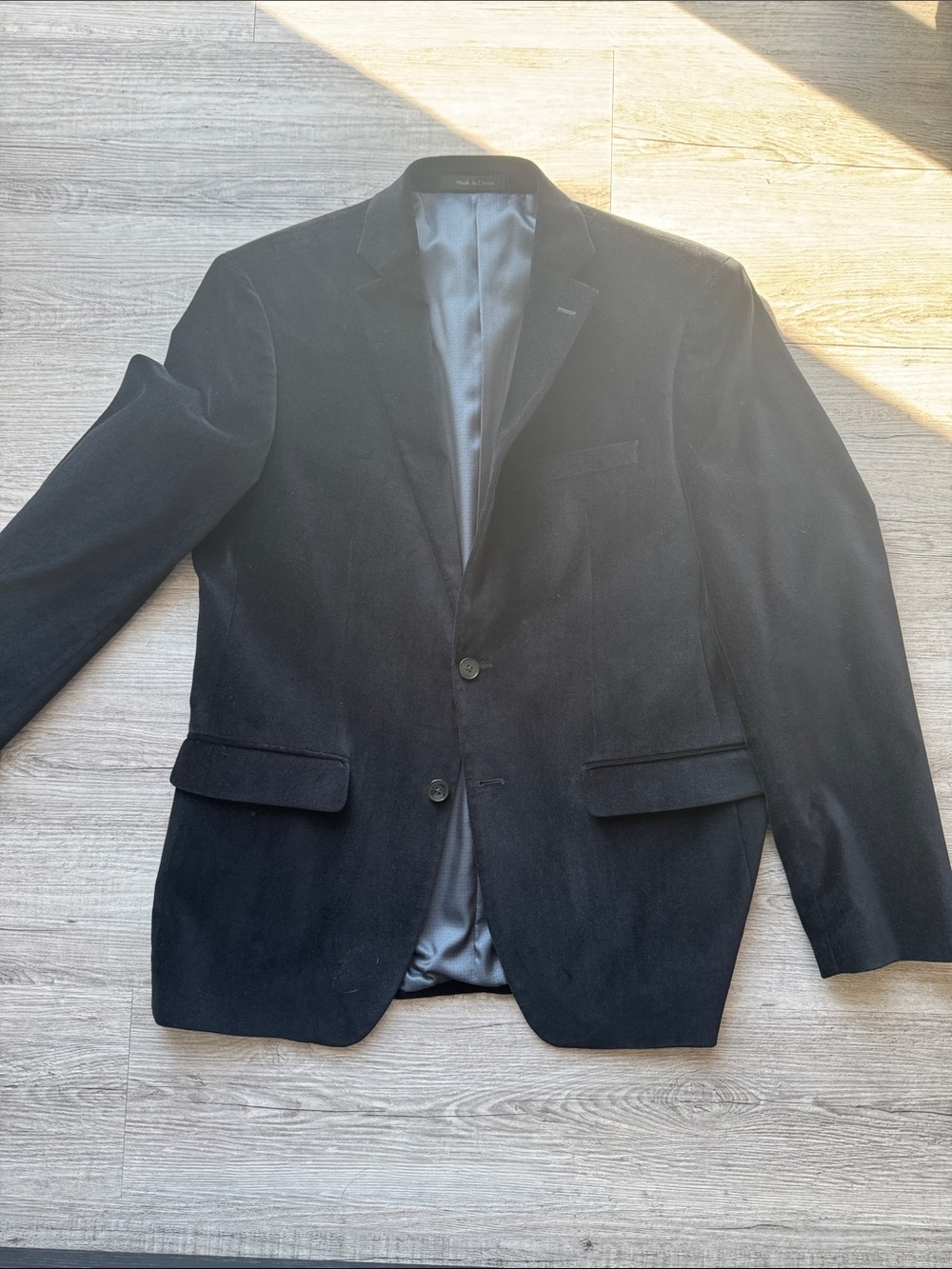 Calvin Klein Men's Black Velvet Sport Blazer with Notch Lapel